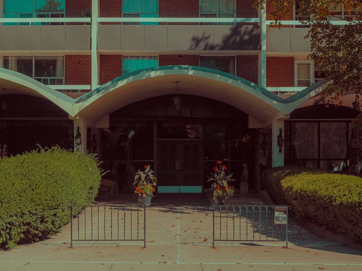 Apartman Girişi